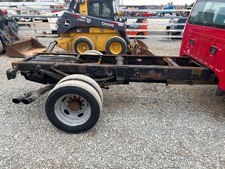 2008-ford-f550-xl-image-16