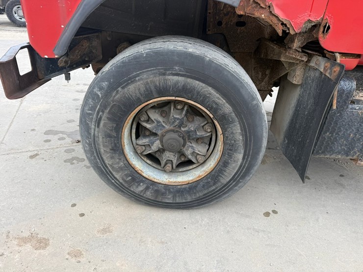 mack-dm688s-image-51