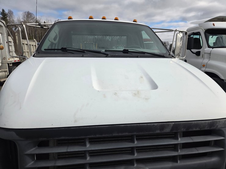 2000-ford-f650-image-13