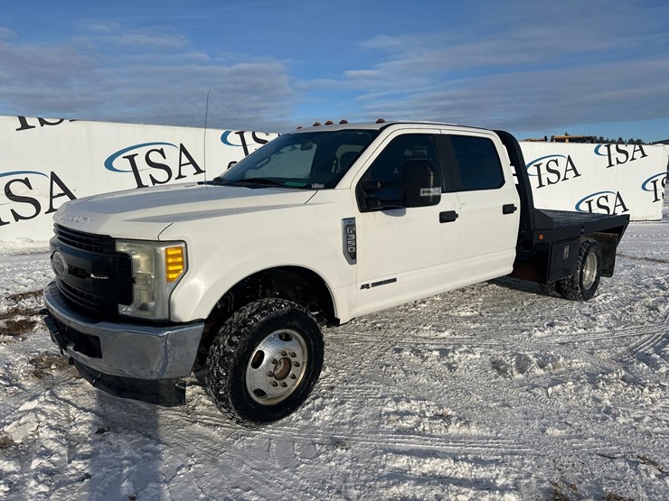 2017-ford-f350-image-1