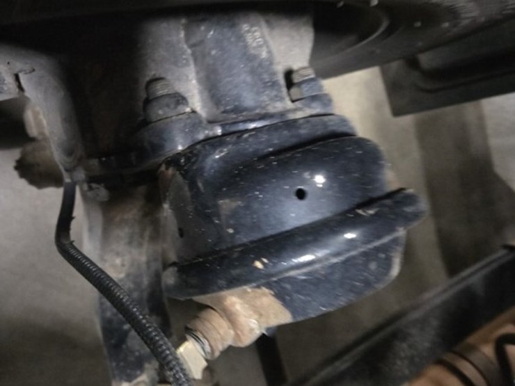 2017-kenworth-t680-image-46