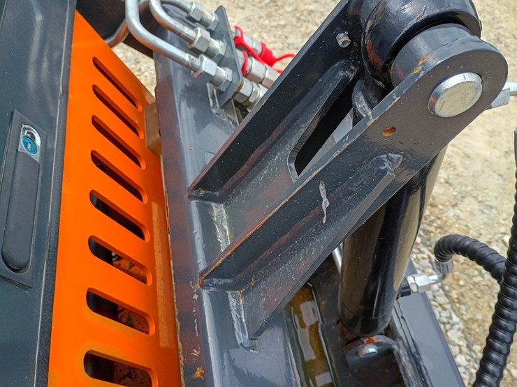 #23944-•-2025-arteer-qb-480-mini-skid-steer-image-26
