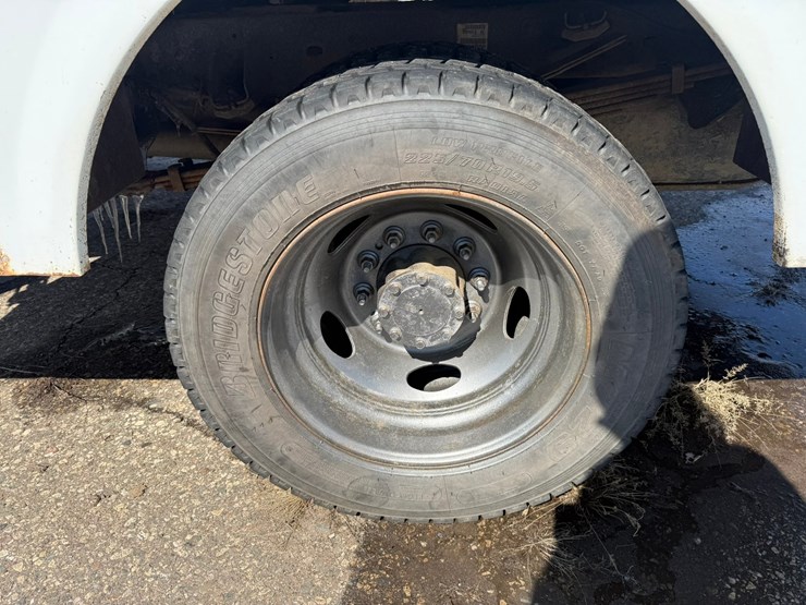 #2049-•-2015-ram-5500-heavy-duty-service-truck-image-46