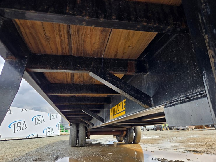 2024-massey-ferguson-8-image-32