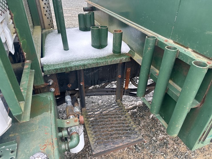 1998-massey-ferguson-8-image-17