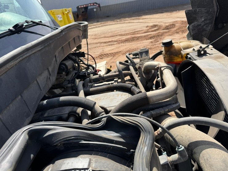 2010-international-4300-sba-image-47