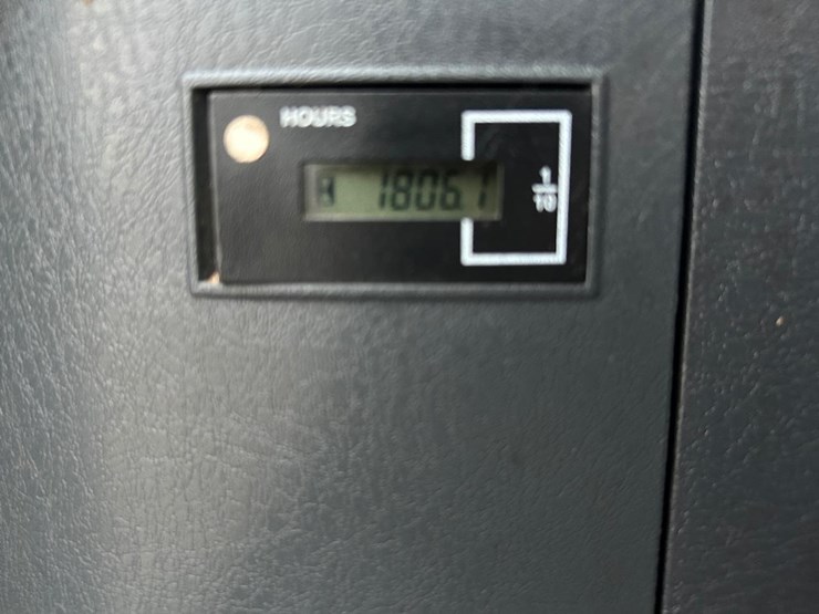 2019-case-cx60c-image-19