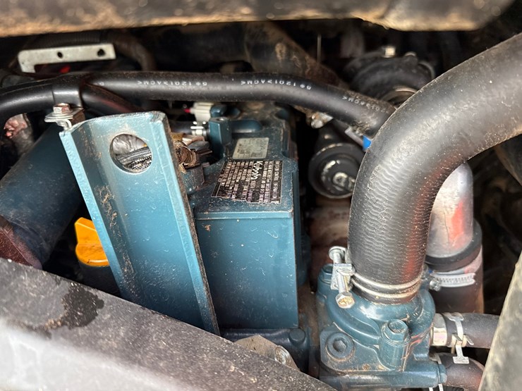 kubota-ssv65-image-28