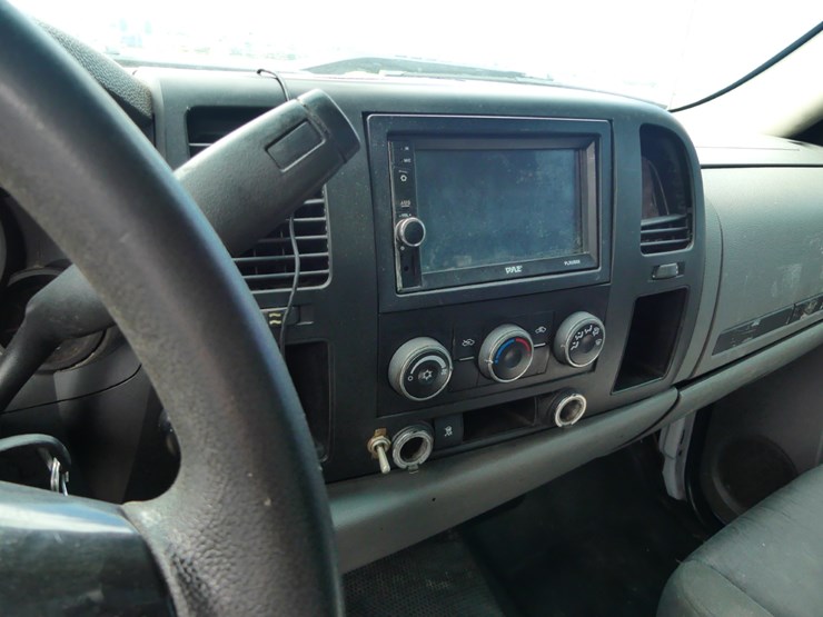 2011-gmc-1500-image-11