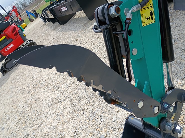 #24173-•-2025-agt-qk16r-mini-excavator-image-20