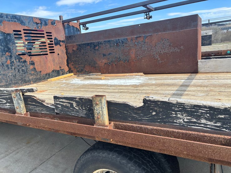 2017-ford-f350-image-60