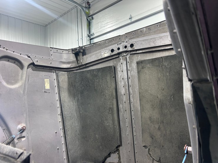 2007-peterbilt-379-image-118