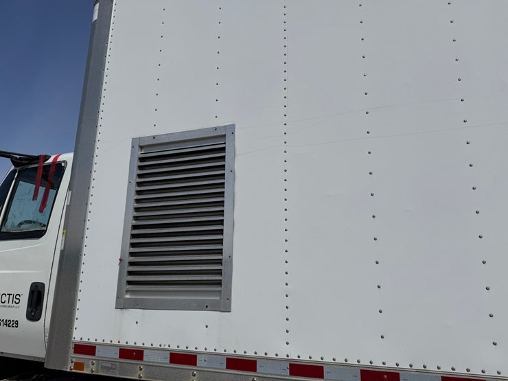 2014-international-4300-sba-image-28