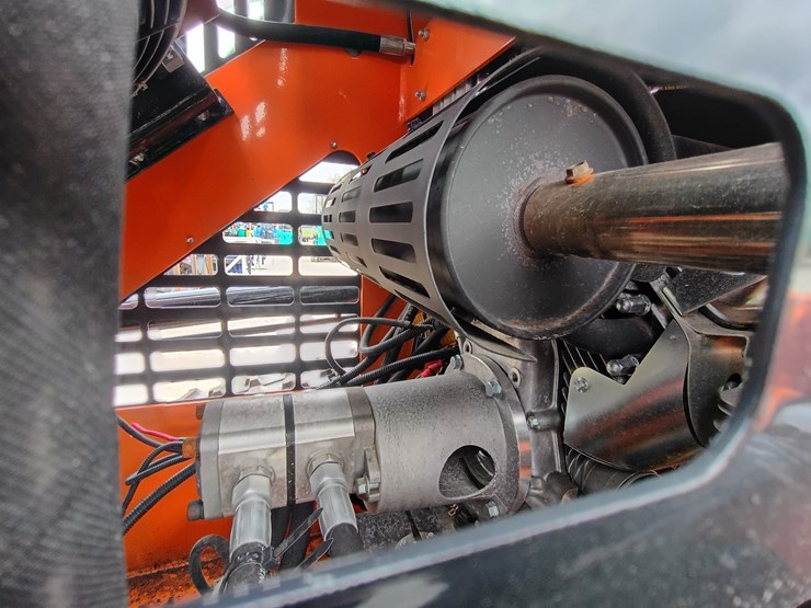 #23944-•-2025-arteer-qb-480-mini-skid-steer-image-21