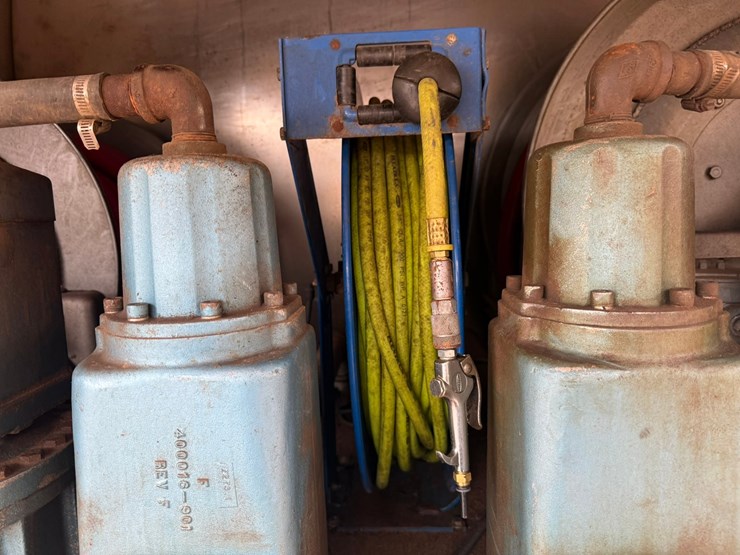 2012-international-7400-image-44