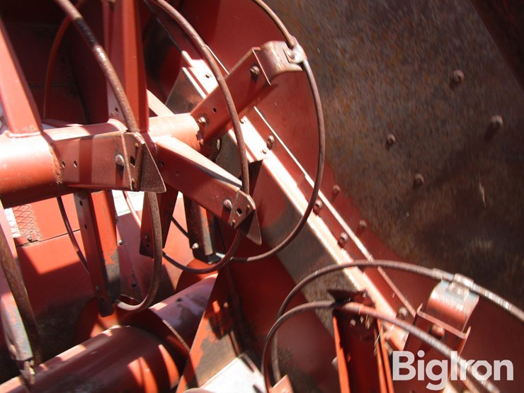 hesston-sp10-image-18