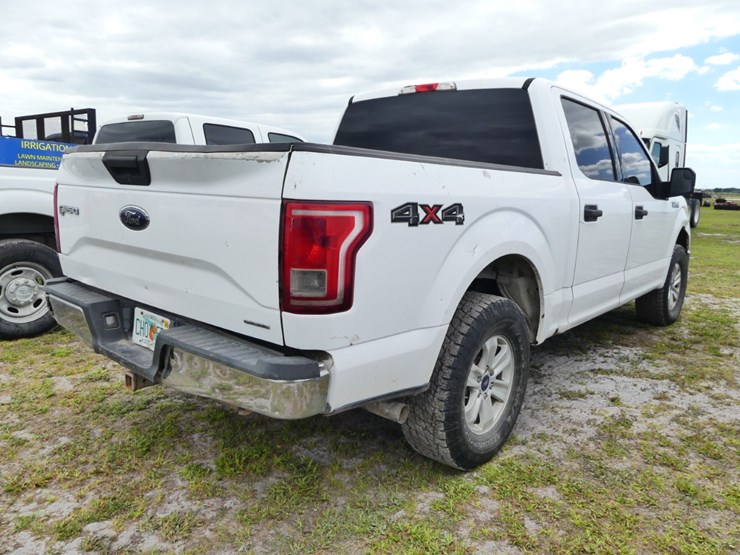 2016-ford-f150-xlt-image-3