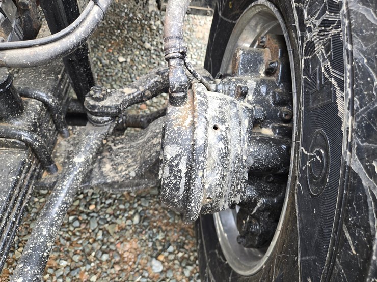 2019-international-hx620-image-46