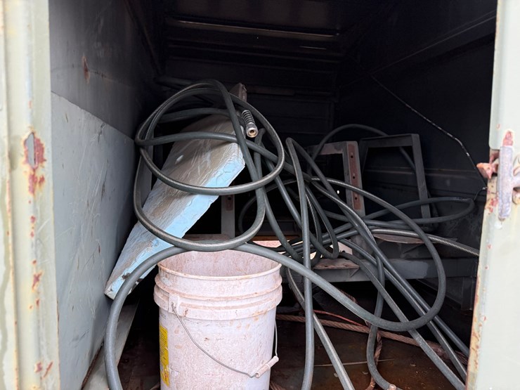 1984-mack-dm492s-image-40