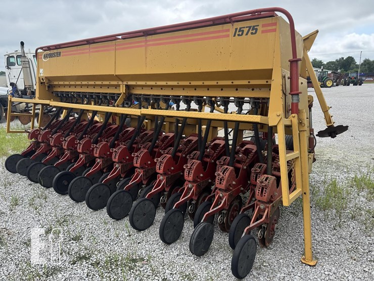 haybuster-1575-image-9