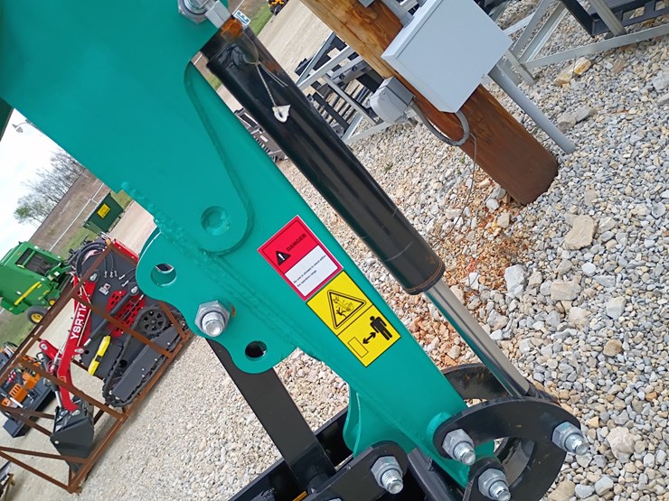 #24164-•-2025-agt-mh12rx-mini-excavator-image-27