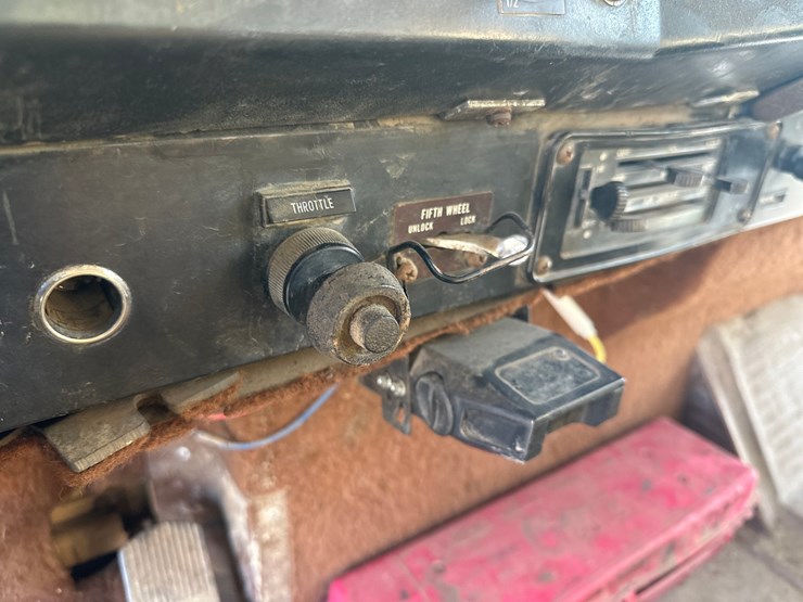 1986-international-f9370-image-34