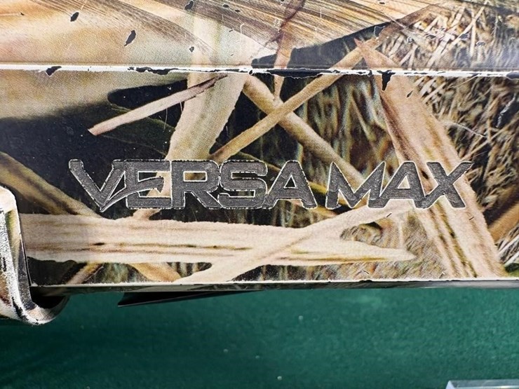 remington-versamax-12-ga-shotgun-image-15