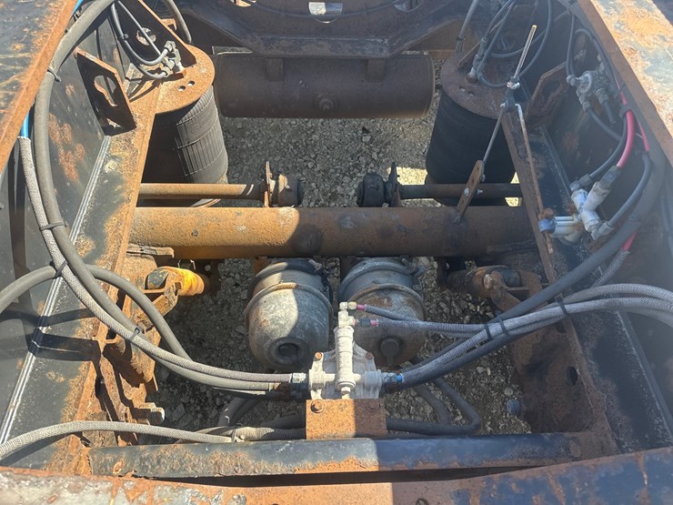 2007-massey-ferguson-8-image-38