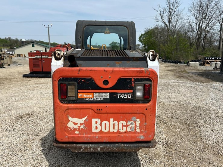 2017-bobcat-t450-image-3
