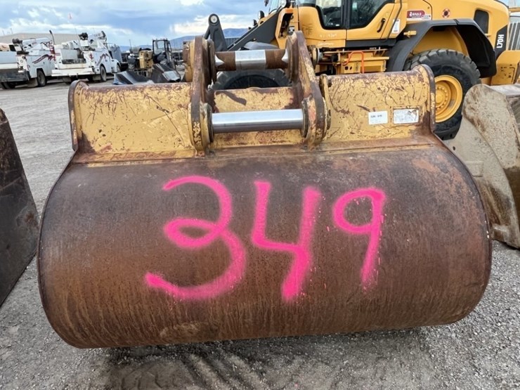 caterpillar-80-image-5