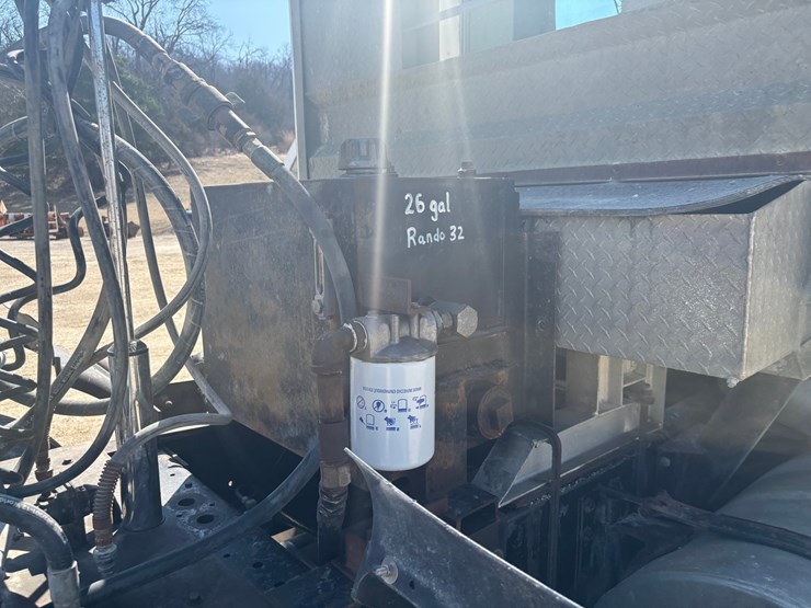 1994-international-9400-image-60