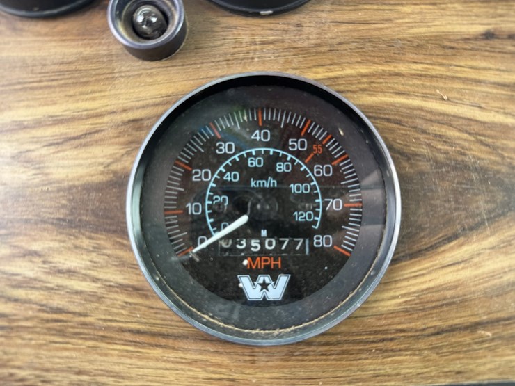 #2016-•-1990-western-star-quad-axle-dump-truck-image-57