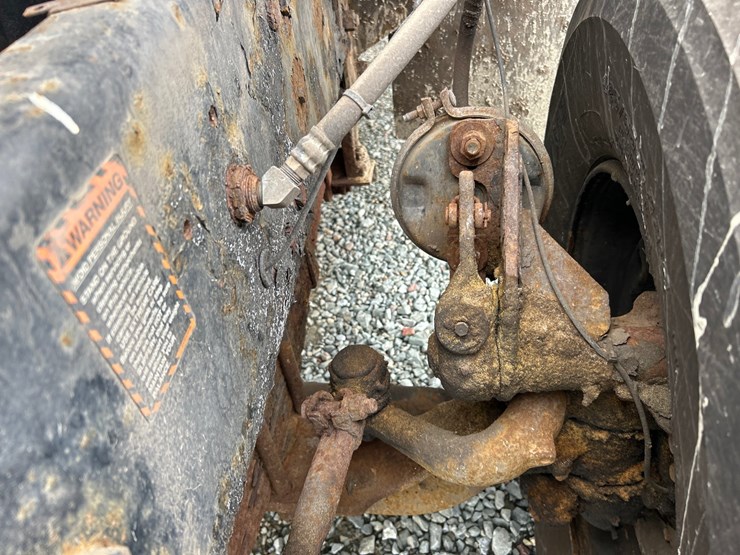 1999-mack-dm688s-image-47