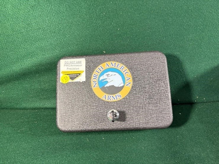 north-american-arms-22-mag-revolver-image-9