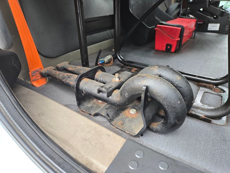 2016-freightliner-cascadia-125-image-55