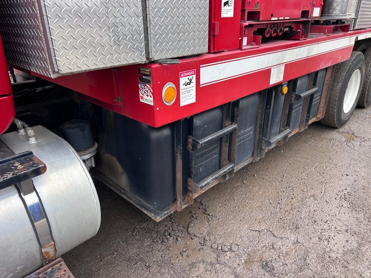 #1690-•-2013-international-7500-6x4-hydro-excavation-truck-image-15