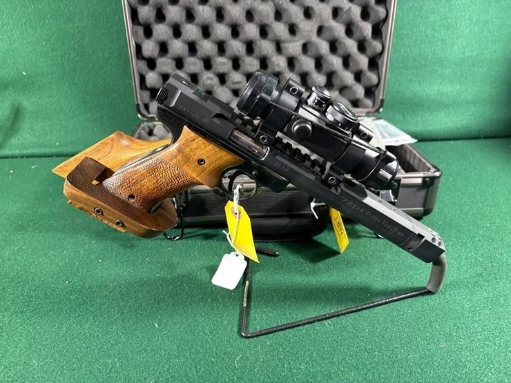 volquartsen-custom-22-lr-pistol-image-2