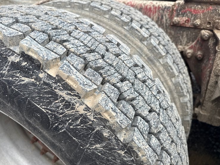 1998-massey-ferguson-8-image-76