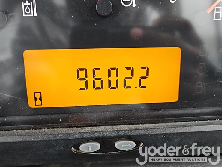 2012-caterpillar-d5k2-xl-image-33