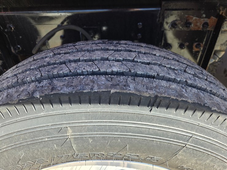 2019-international-hv613-image-89