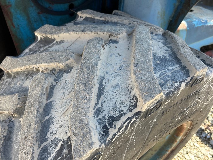 ditch-witch-r65-image-49