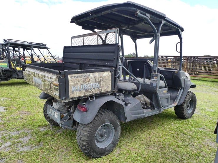 2009-kubota-rtvx1140-image-4