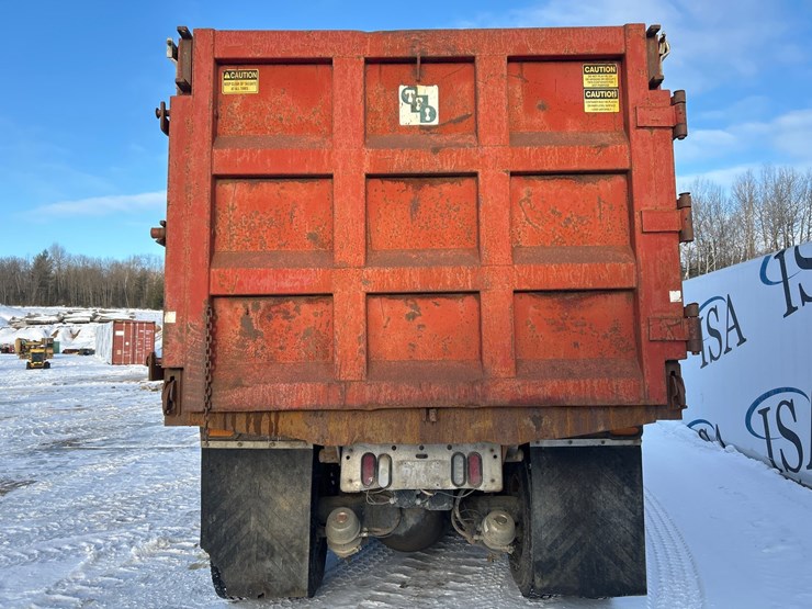 2005-international-7600-image-4