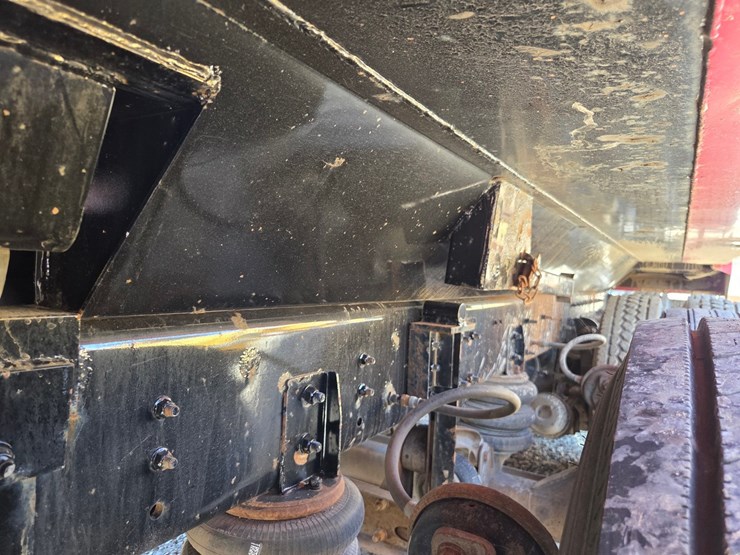 2019-international-hv613-image-30