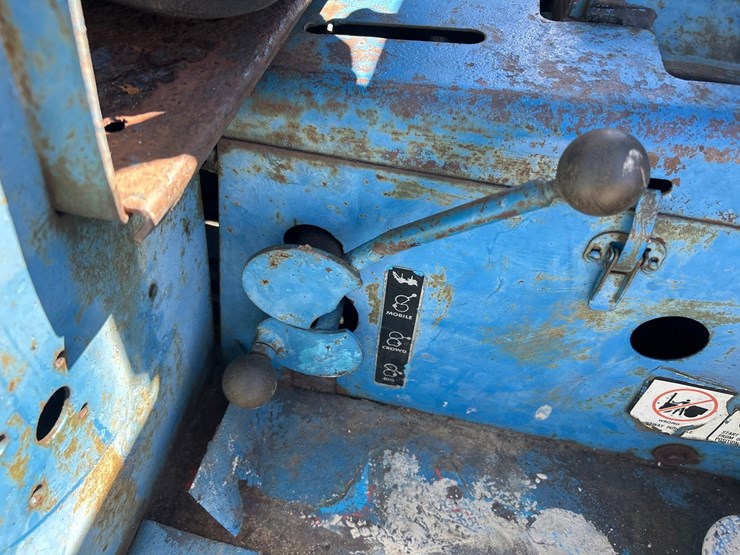 ditch-witch-r65-image-40