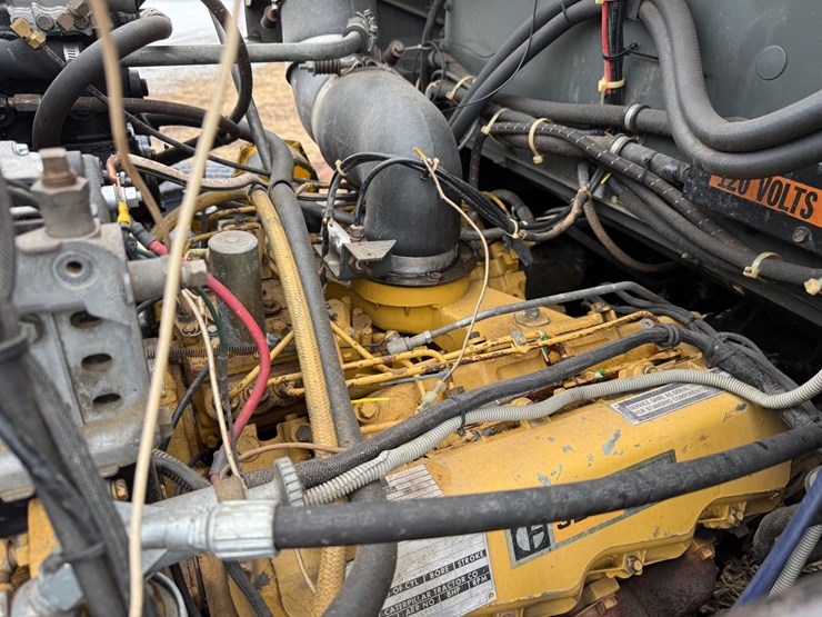 1984-mack-dm492s-image-14