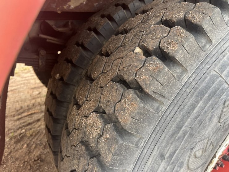 #1148-•-1980-gmc-v-8-fire-truck-image-97