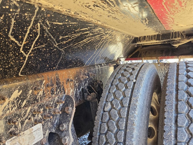 2019-international-hv613-image-32