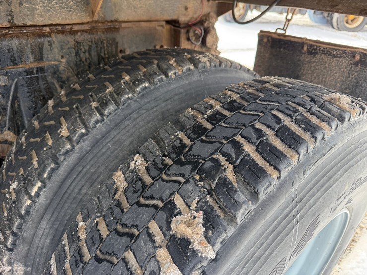 #2016-•-1990-western-star-quad-axle-dump-truck-image-85