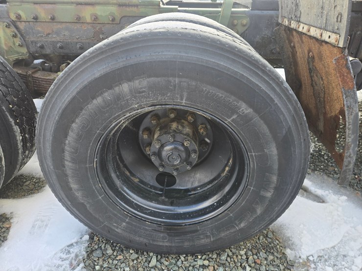 1992-massey-ferguson-8-image-82